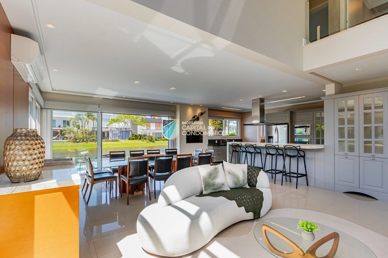 Sobrado beira lago no Enseada: 14ª foto da galeria de imagens do imóvel