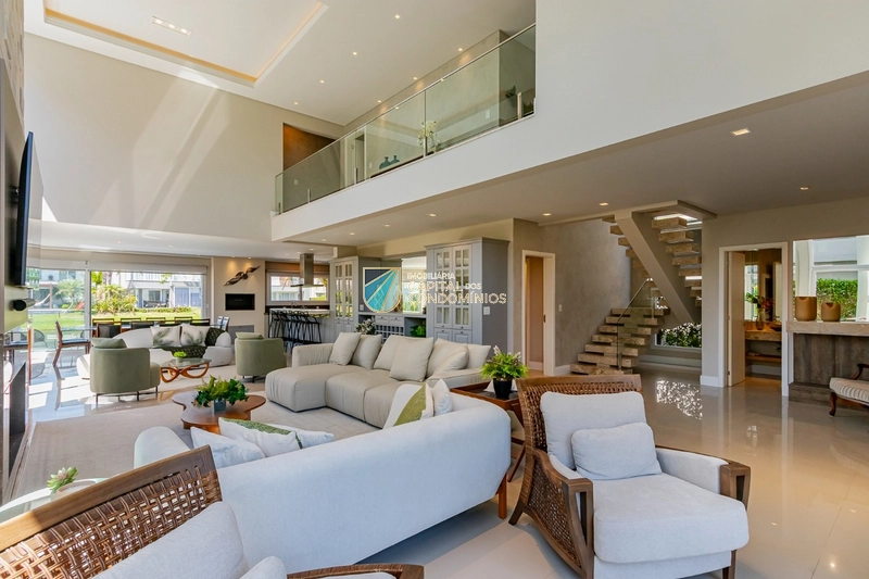 Sobrado beira lago no Enseada: 10ª foto da galeria de imagens do imóvel