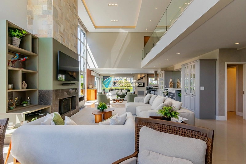 Sobrado beira lago no Enseada: 9ª foto da galeria de imagens do imóvel