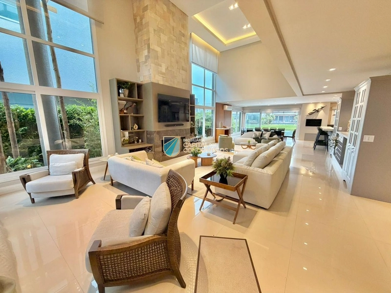 Sobrado beira lago no Enseada: 4ª foto da galeria de imagens do imóvel