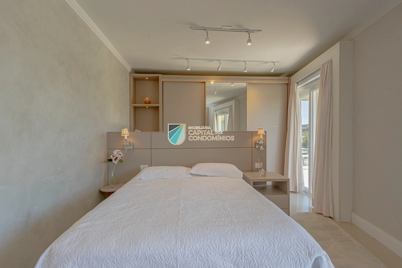 Sobrado beira lago no Enseada: 24ª foto da galeria de imagens do imóvel