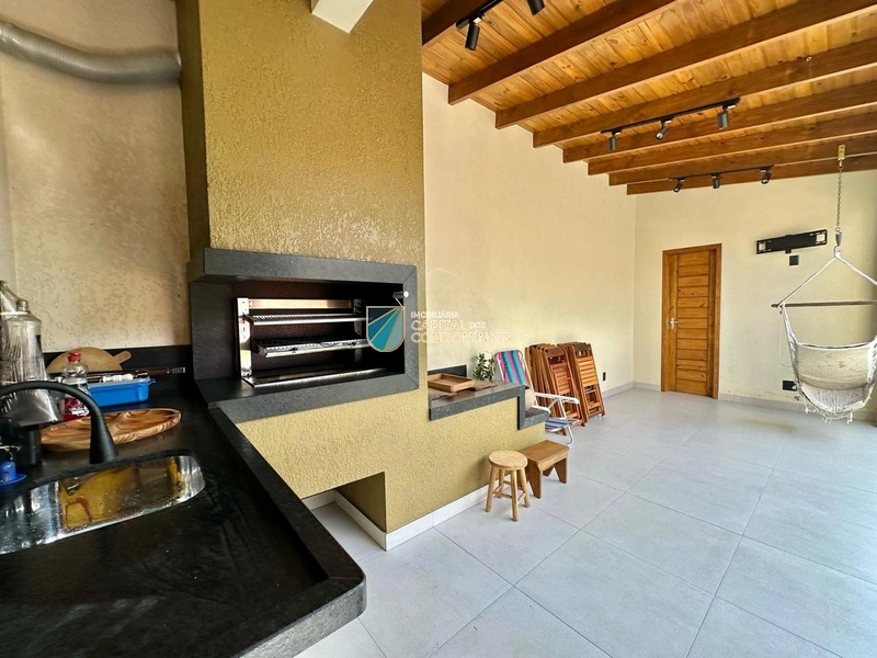 Duplex no Centro de Xangrilá: 13ª foto da galeria de imagens do imóvel