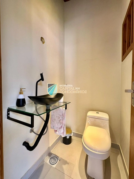 Duplex no Centro de Xangrilá: 17ª foto da galeria de imagens do imóvel