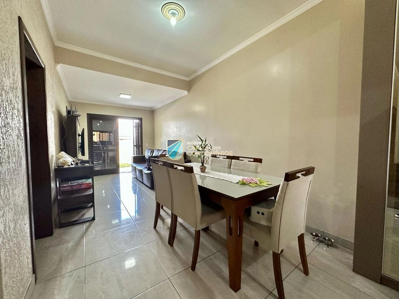 Duplex no Centro de Xangrilá: 6ª foto da galeria de imagens do imóvel