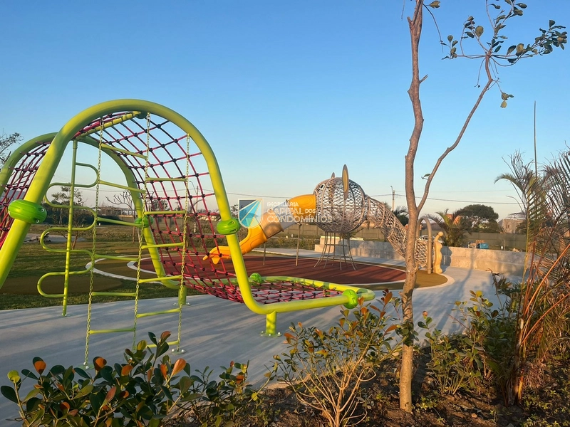 Terreno frente ao clube no ZEN: 8ª foto da galeria de imagens do imóvel