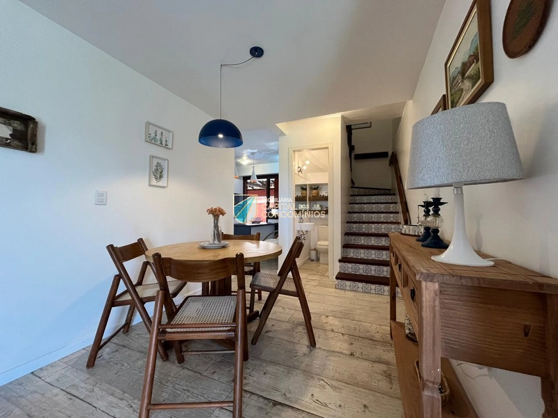 Sobrado de frente para o mar!: 8ª foto da galeria de imagens do imóvel