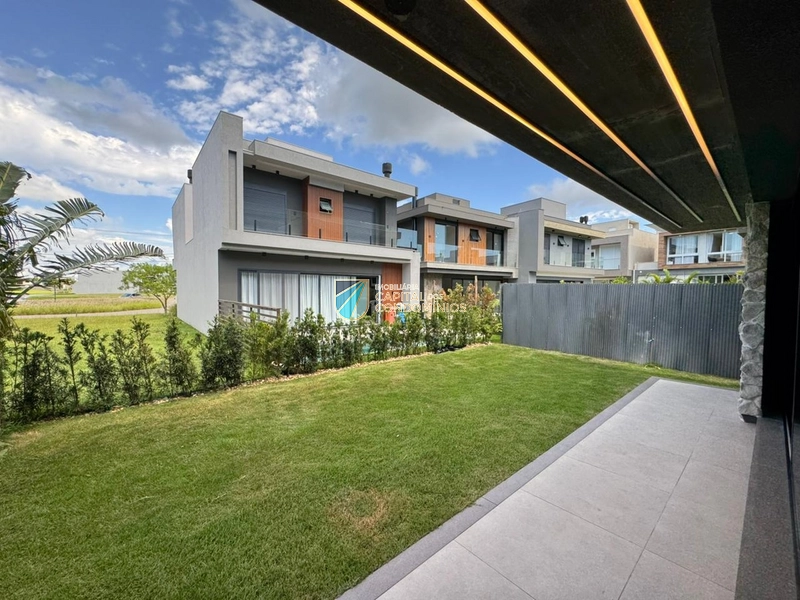 Sobrado novo: 31ª foto da galeria de imagens do imóvel