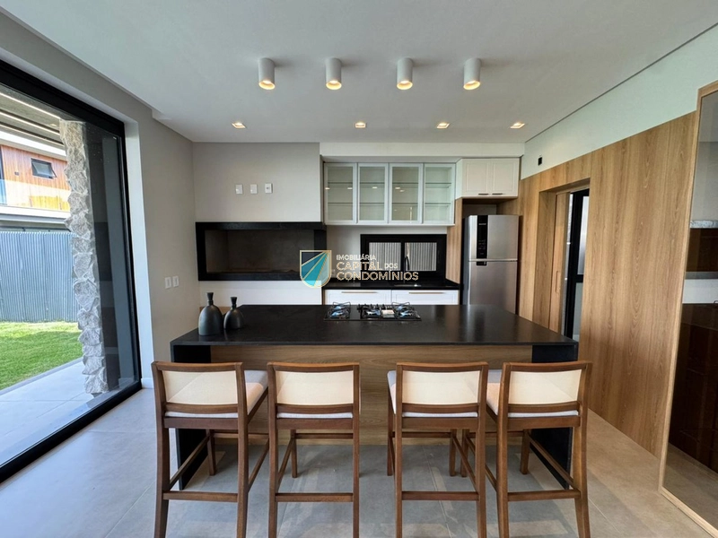 Sobrado novo: 20ª foto da galeria de imagens do imóvel