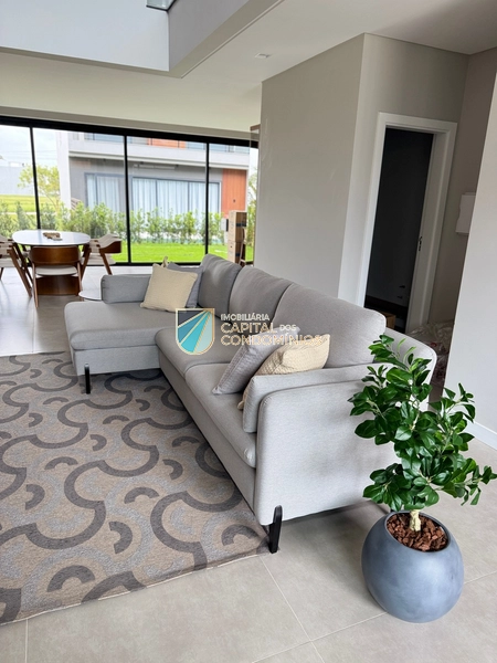 Sobrado novo: 6ª foto da galeria de imagens do imóvel