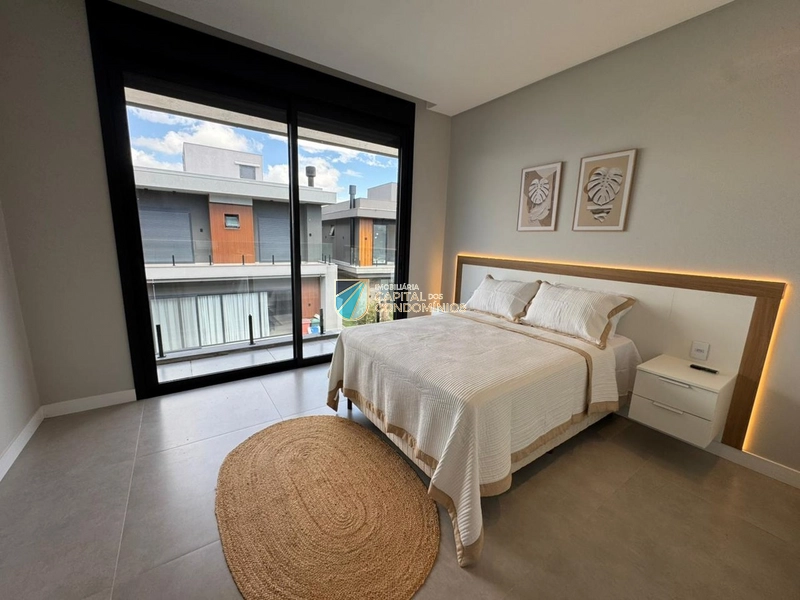 Sobrado novo: 17ª foto da galeria de imagens do imóvel