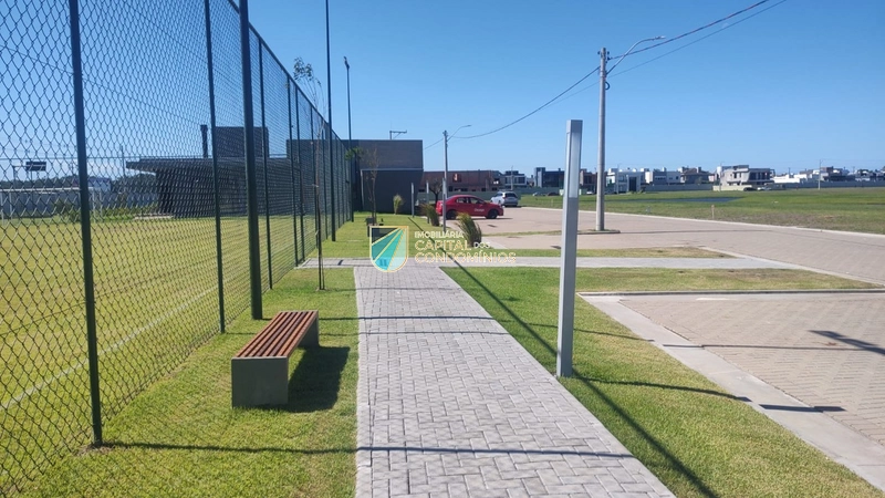 Terreno beira lago pronto para construir: 13ª foto da galeria de imagens do imóvel