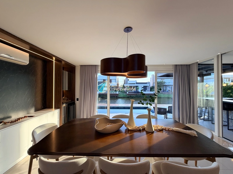 Sobrado beira lago no Condomínio Malibu em Xangri-lá: 10ª foto da galeria de imagens do imóvel