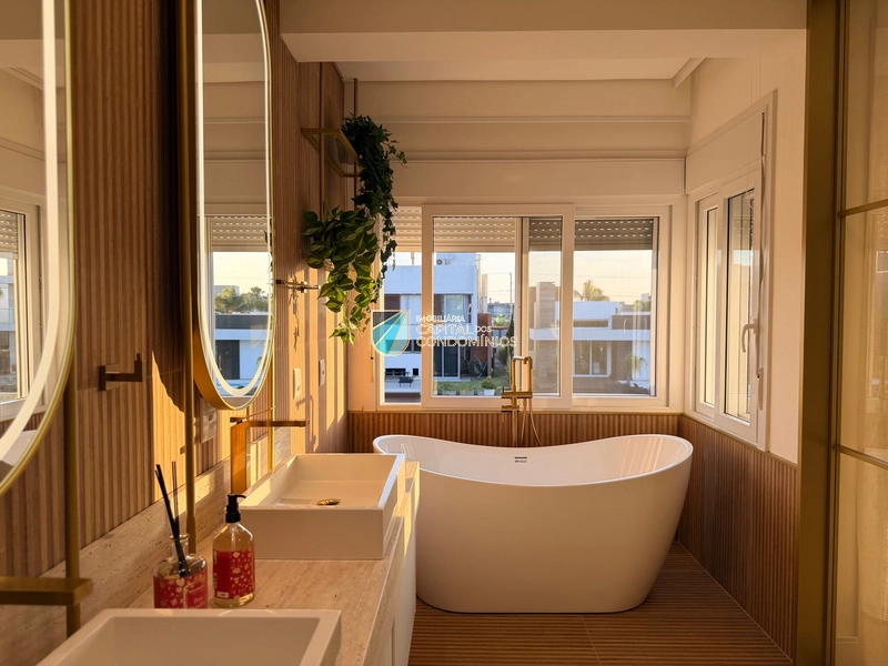 Sobrado beira lago no Condomínio Malibu em Xangri-lá: 22ª foto da galeria de imagens do imóvel