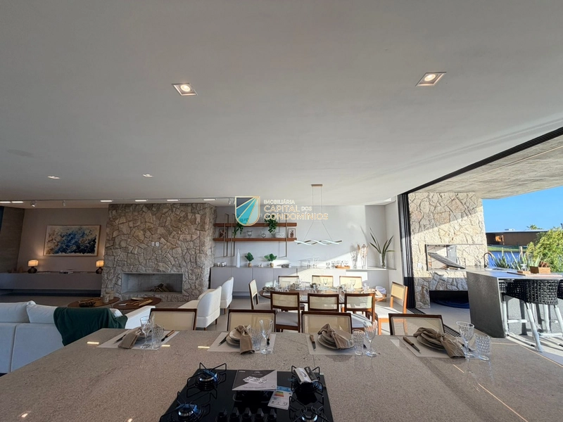 Sobrado beira lago no condomínio ZEN em Xangri-lá: 3ª foto da galeria de imagens do imóvel