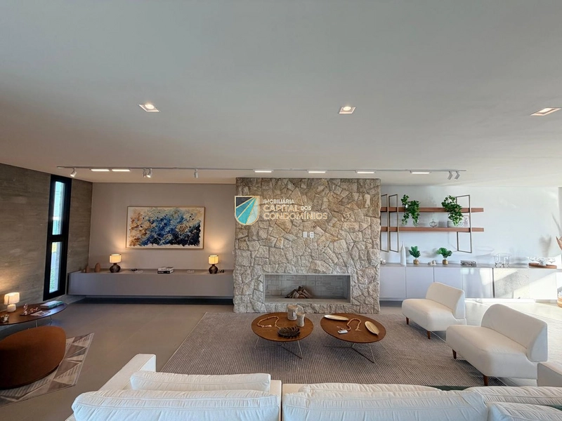 Sobrado beira lago no condomínio ZEN em Xangri-lá: 2ª foto da galeria de imagens do imóvel