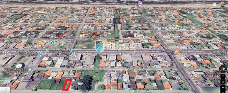 Terreno no centro: 2ª foto da galeria de imagens do imóvel