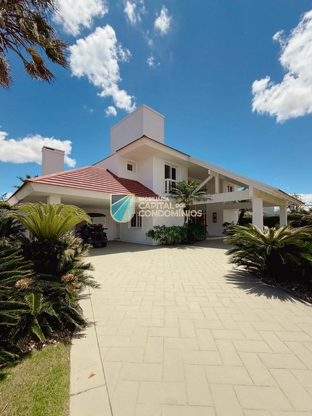 Lindo sobrado no Green Village