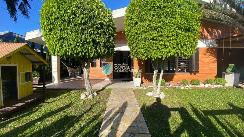 Casa em Atlântida: 4ª foto da galeria de imagens do imóvel