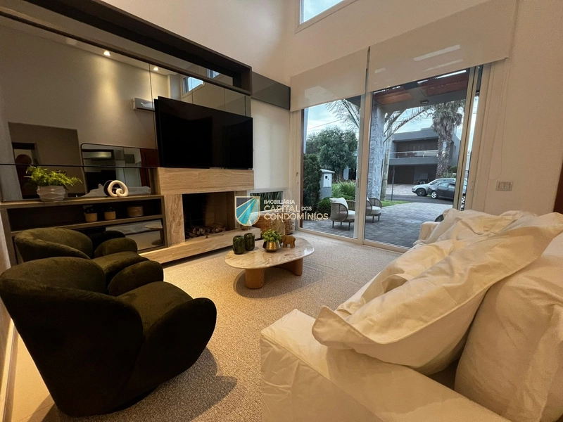 Casa térrea beira lago no Enseada: 6ª foto da galeria de imagens do imóvel