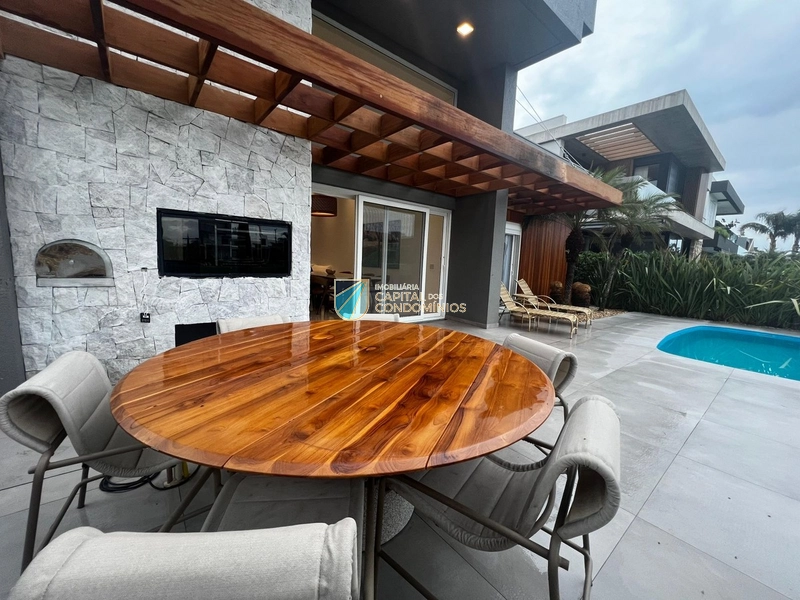 Casa térrea beira lago no Enseada: 24ª foto da galeria de imagens do imóvel