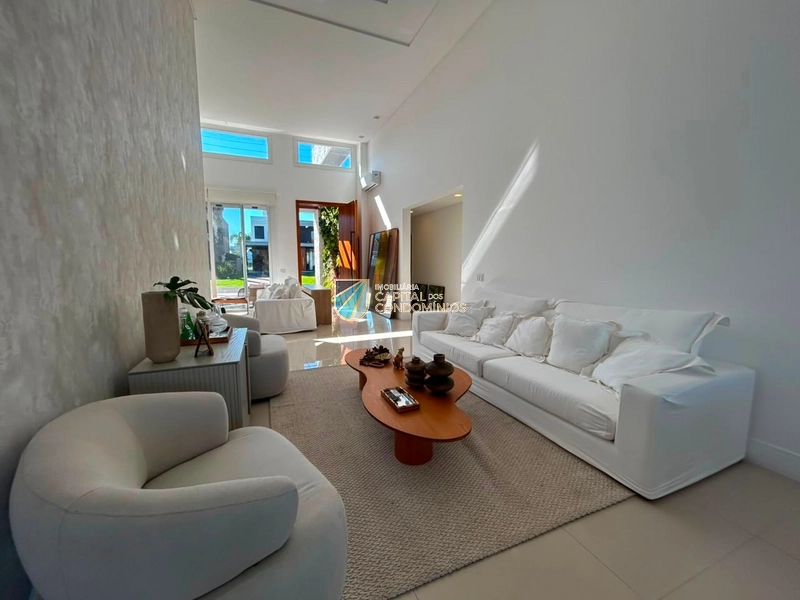 Casa térrea beira lago no Enseada: 9ª foto da galeria de imagens do imóvel