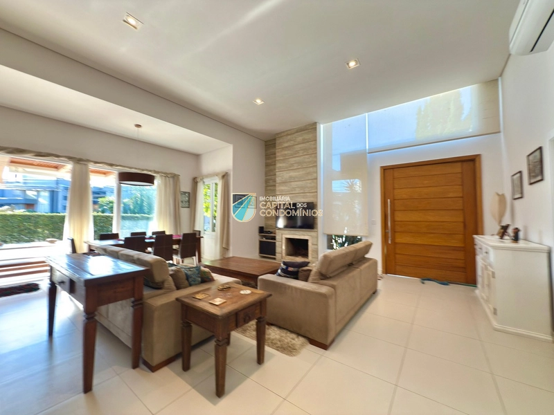 Casa de esquina no Las Palmas: 6ª foto da galeria de imagens do imóvel