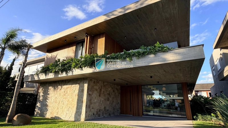 Sobrado mobiliado e decorado no Condomínio La Plage em Xangri-lá: 4ª foto da galeria de imagens do imóvel