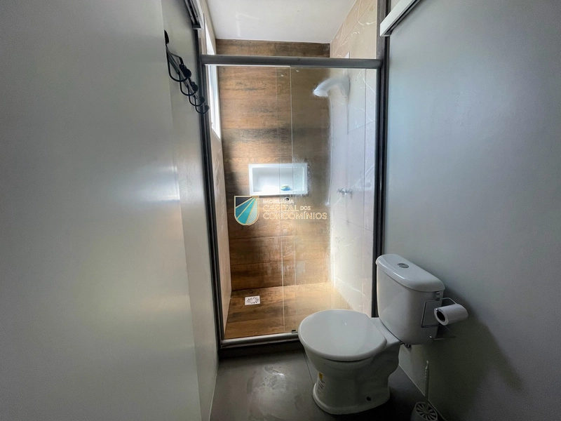 Casa com piscina: 21ª foto da galeria de imagens do imóvel