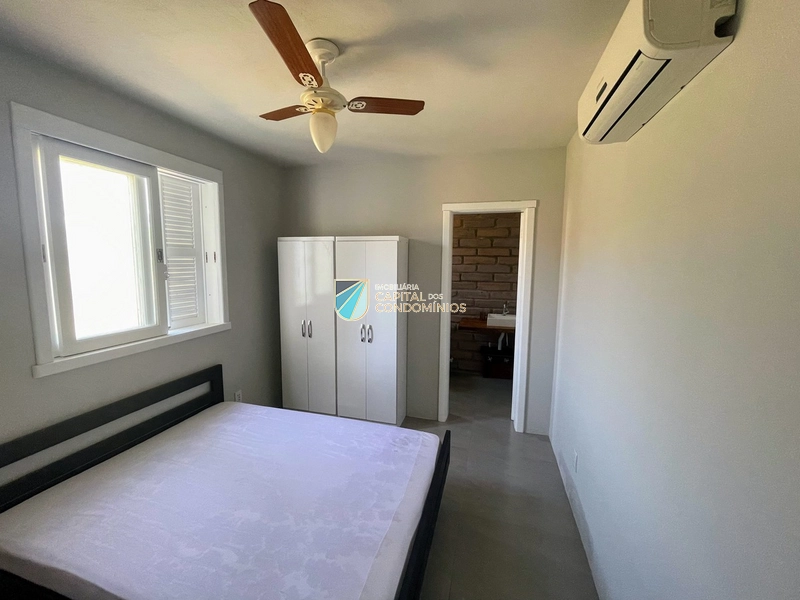 Casa com piscina: 16ª foto da galeria de imagens do imóvel