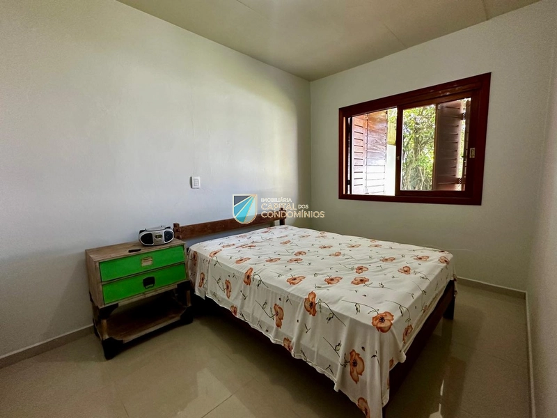 Sobrado junto ao mar no centro: 24ª foto da galeria de imagens do imóvel