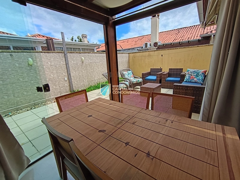 Casa Hermosa de esquina: 10ª foto da galeria de imagens do imóvel