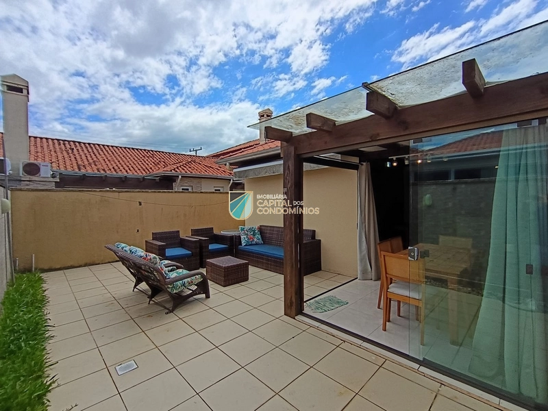 Casa Hermosa de esquina: 22ª foto da galeria de imagens do imóvel