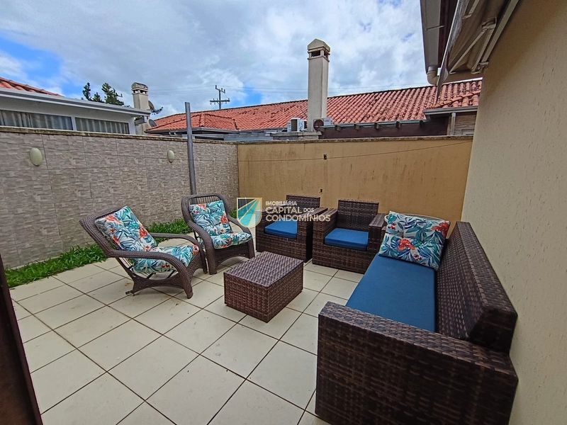 Casa Hermosa de esquina: 21ª foto da galeria de imagens do imóvel