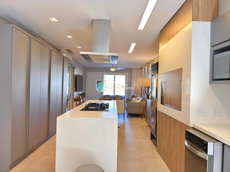 Sobrado frente a infra: 8ª foto da galeria de imagens do imóvel