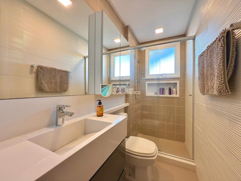 Sobrado frente a infra: 22ª foto da galeria de imagens do imóvel