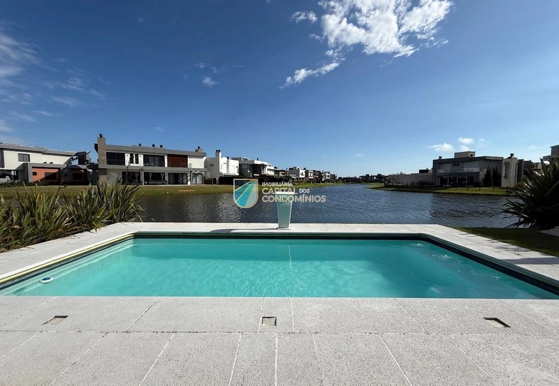 Sobrado beira lago no Riviera: 22ª foto da galeria de imagens do imóvel