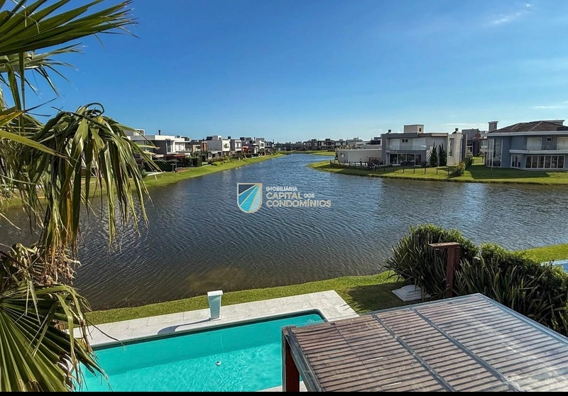 Sobrado beira lago no Riviera: 21ª foto da galeria de imagens do imóvel