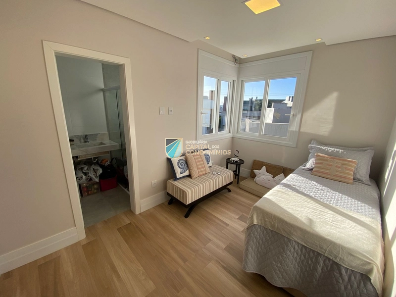 Sobrado de esquina no Las Palmas: 46ª foto da galeria de imagens do imóvel