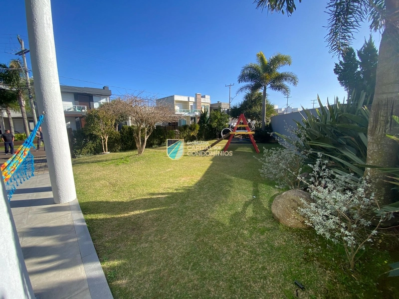 Sobrado de esquina no Las Palmas: 4ª foto da galeria de imagens do imóvel