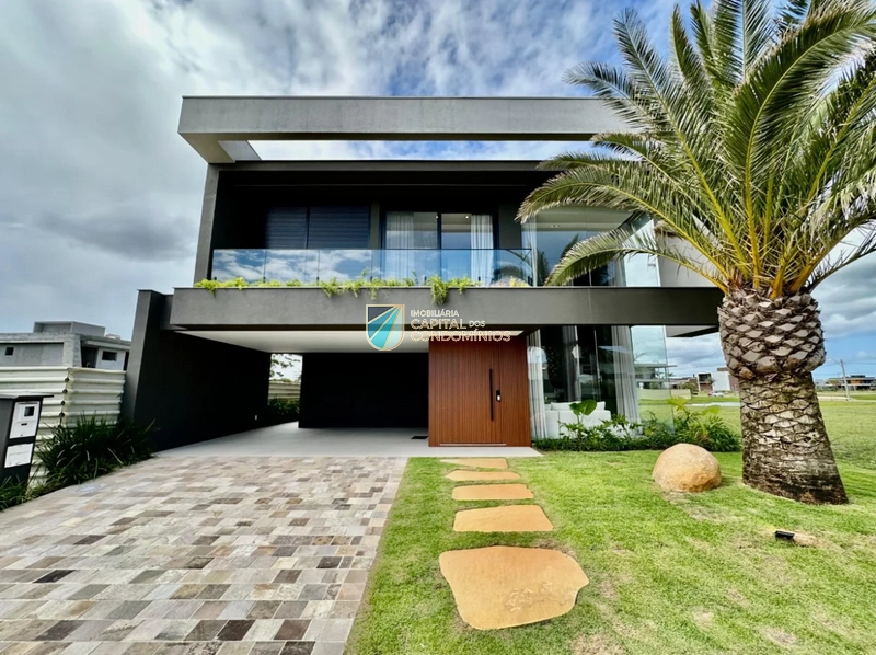 Sobrado mobiliado beira lago no Amare em Xangri-lá