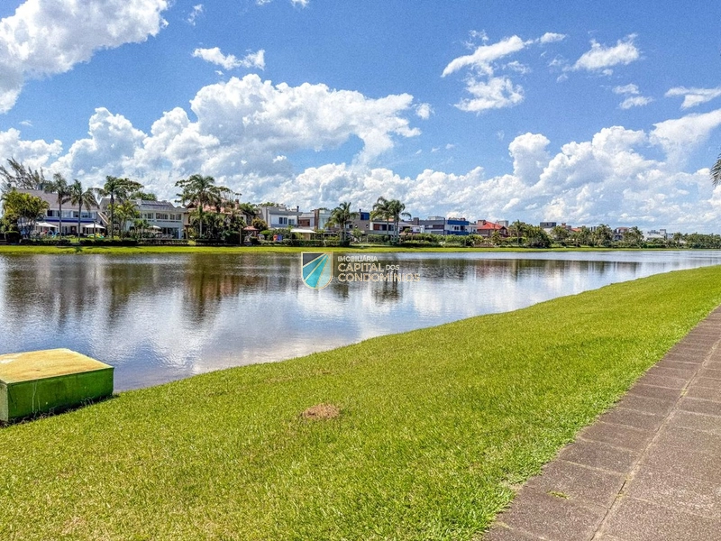 Sobrado no Atlântida Lagos Park: 34ª foto da galeria de imagens do imóvel