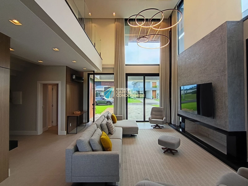 Sobrado beira lago no condomínio Costa Serena em Capão Novo: 12ª foto da galeria de imagens do imóvel