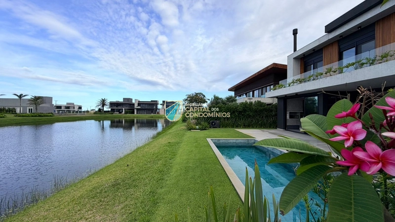 Sobrado beira lago no condomínio Costa Serena em Capão Novo: 45ª foto da galeria de imagens do imóvel