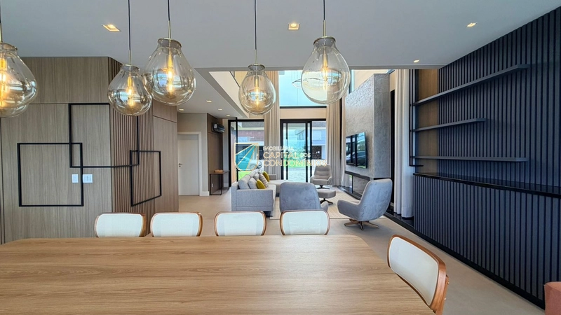 Sobrado beira lago no condomínio Costa Serena em Capão Novo: 15ª foto da galeria de imagens do imóvel