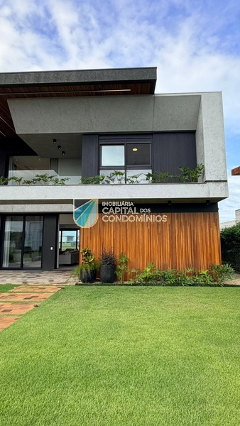 Sobrado beira lago no condomínio Costa Serena em Capão Novo: 7ª foto da galeria de imagens do imóvel