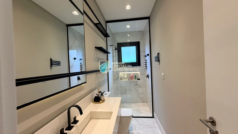 Sobrado beira lago no condomínio Costa Serena em Capão Novo: 29ª foto da galeria de imagens do imóvel