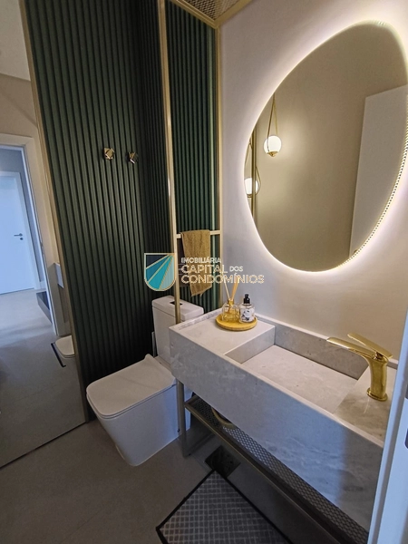 Sobrado beira lago no condomínio Costa Serena em Capão Novo: 58ª foto da galeria de imagens do imóvel