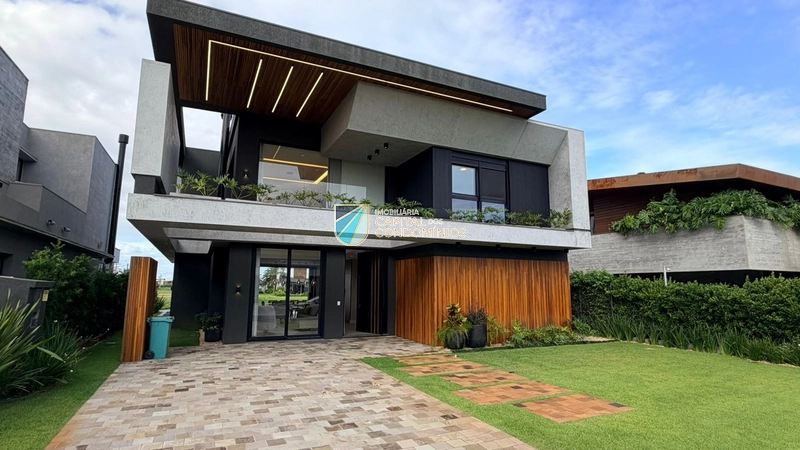 Sobrado beira lago no condomínio Costa Serena em Capão Novo: 5ª foto da galeria de imagens do imóvel