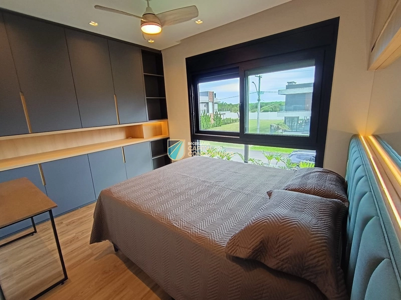 Sobrado beira lago no condomínio Costa Serena em Capão Novo: 44ª foto da galeria de imagens do imóvel