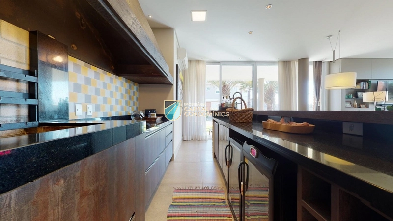 Sobrado de esquina em condomínio beira mar: 11ª foto da galeria de imagens do imóvel